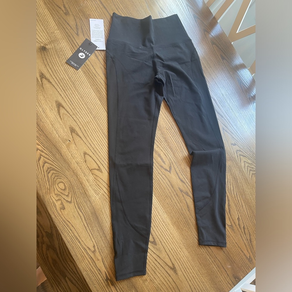 Glyder pure pocket leggings women’s medium